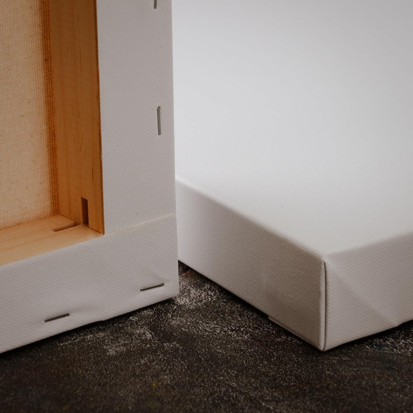 PHOENIX 18x24 Inch 2 Pack Gallery Canvas - 1.5 in Thick Large Canvases for Painting - Deep Edge 100% Cotton 11 Oz. Gesso Primed White Blank Professional Canvas Oil & Acrylic Paints