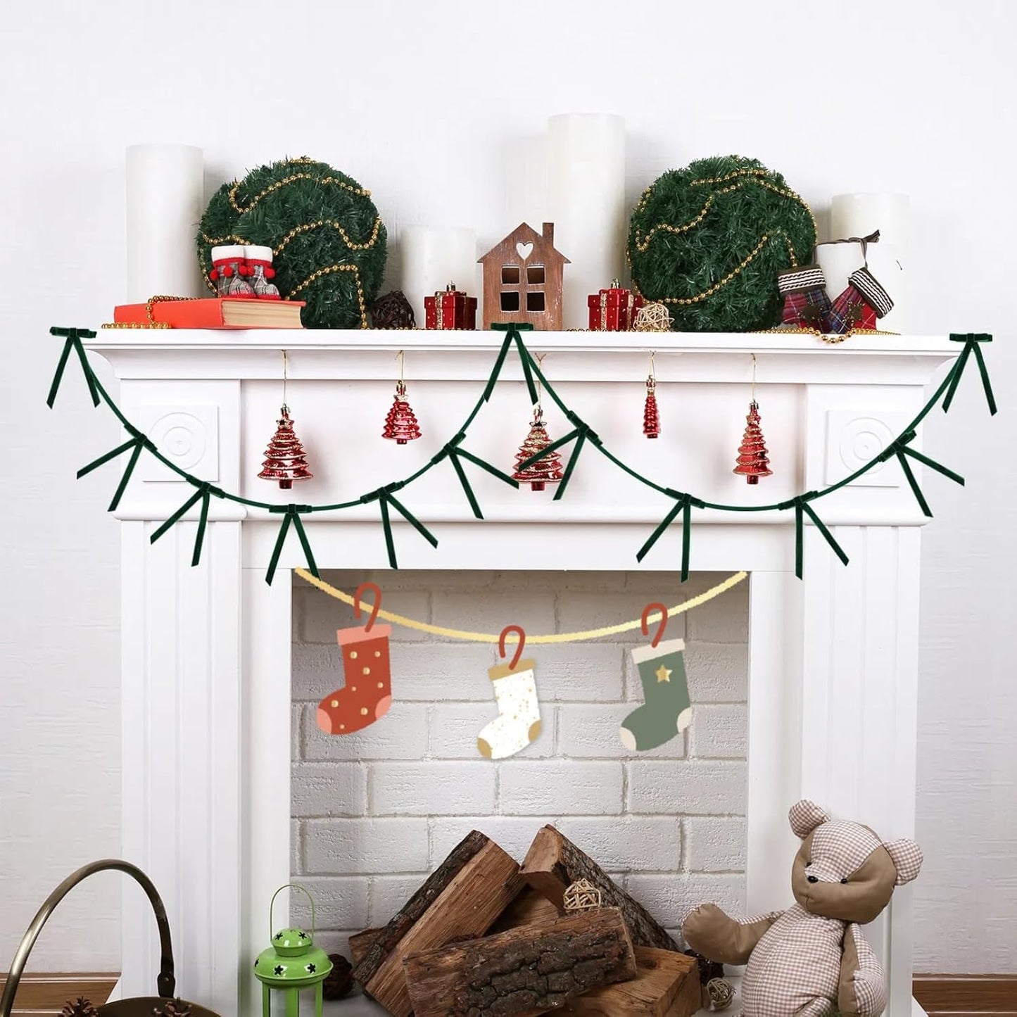 15 Yards Velvet Ribbon 3/8 Inch Single Face Green Velvet Ribbon Spool Prefect for Holiday Wedding, Ribbons for Gift Wrapping, Christmas Tree Ornaments Wreath Hair Bows, Ribbons for Crafts