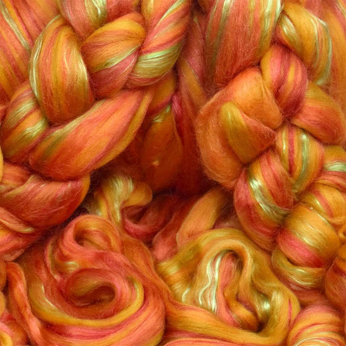 Merino Silk Luxe Tonal Designer Blend. Superfine Merino, Mulberry Silk, Tussah Silk. Top Roving for Spinning or Felting. Saffron Serenade 1oz