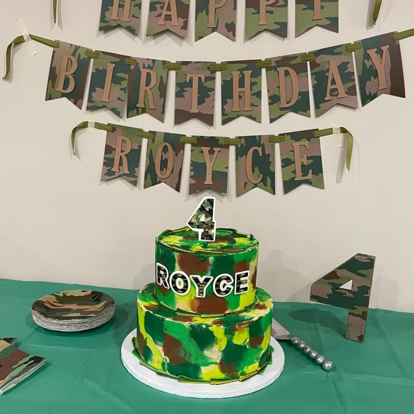 Camo Stencil 12inch Large Camouflage Stencils for Spray Paint Reusable Digital Camo Pattern Stencil for Wall Boat Wood Canvas Fabric