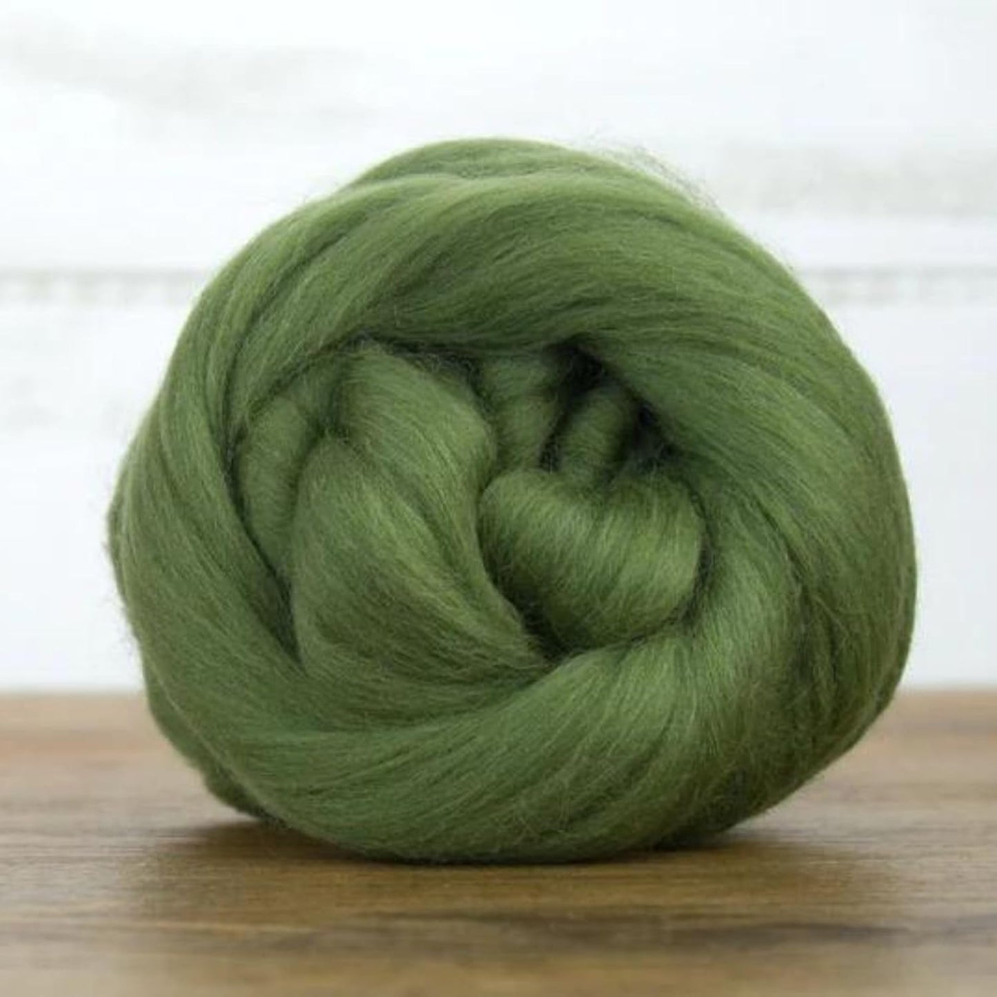 Revolution Fibers Merino Wool Combed Top | 1 lb Premium Wool Roving | 22 Micron, Best Merino Wool for Spinning, Tapestry, Needle Felting, Big Yarn Roving and Wall Hangings (Olive Green)