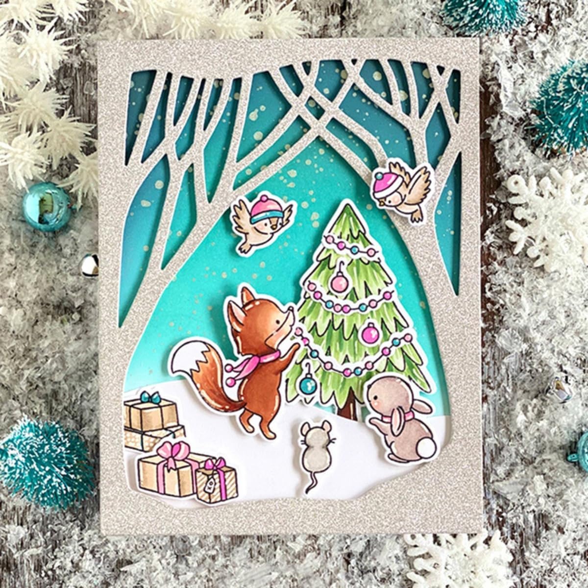 Cutting Dies Metal Stencils Scrapbooking Tools Flowers Lace Frame DIY Embossing Template for Paper Card Making Album Arts Crafts Supplies (Snowman Jungle Frame-11.1x14.2cm)