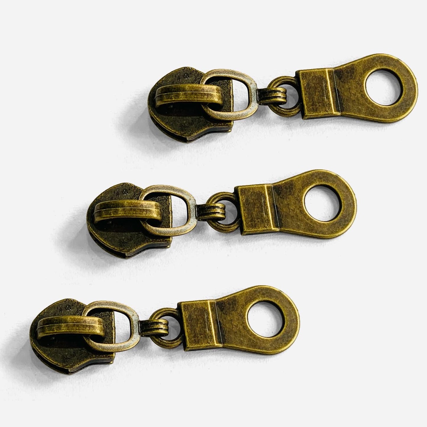 Sawoake 50PCS #5 Brass Metal Handle for Nylon Coil Handle Charm for Purse Handbag Craft Sewing Luggage Bag Bulk