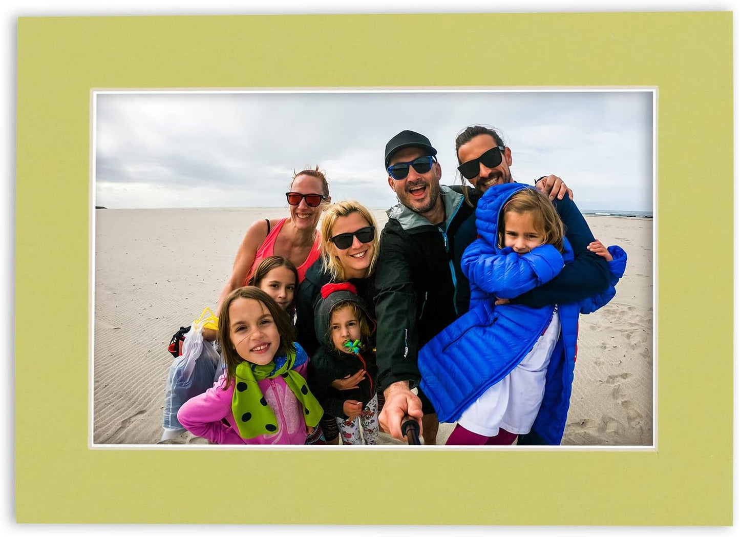 6x8 Mat for 8x10 Frame - Precut Mat Board Acid-Free Pistachio Green 6x8 Photo Matte For a 8x10 Picture Frame, Premium Matboard for Family Photos, Show Kits, Art, Picture Framing, Pack of 10 Mats