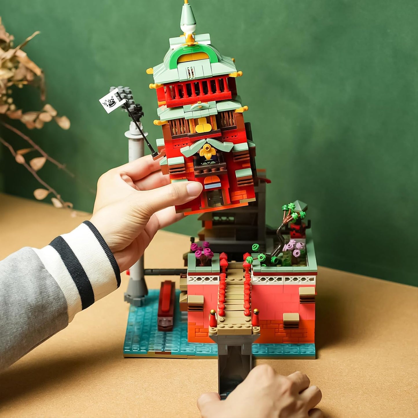 Flowers Japanese Castle House Building Kit Compatible with Lego Sets for adutls,Creator Architecture Building Model Set for Girls 8-14 Years Up Movie Lover 1826 pcs