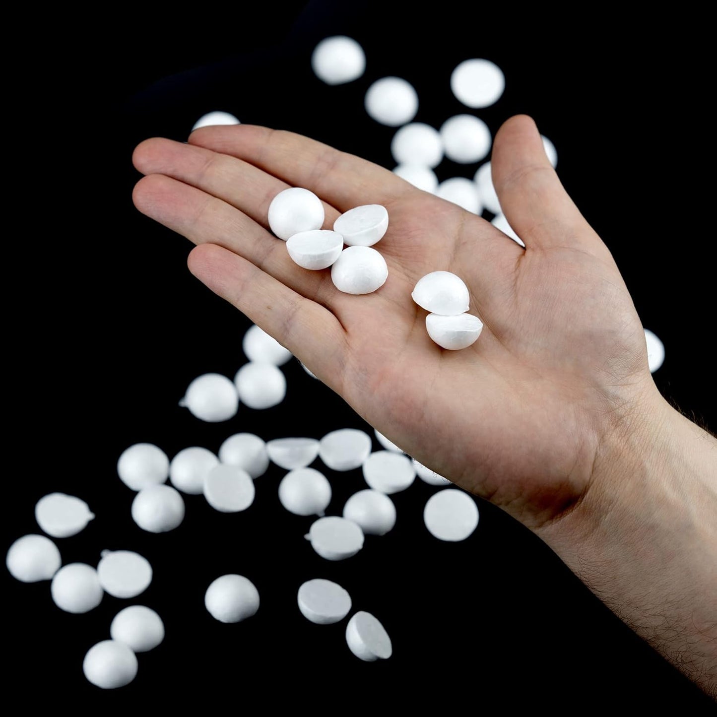 200 Pack Half Foam Balls 0.8 Inch Half Sphere Solid Blank Foam Balls for Art Decoration Polystyrene Hemispherical Small Craft Foam Balls for Easter Sphere Foam Ball for School DIY Projects