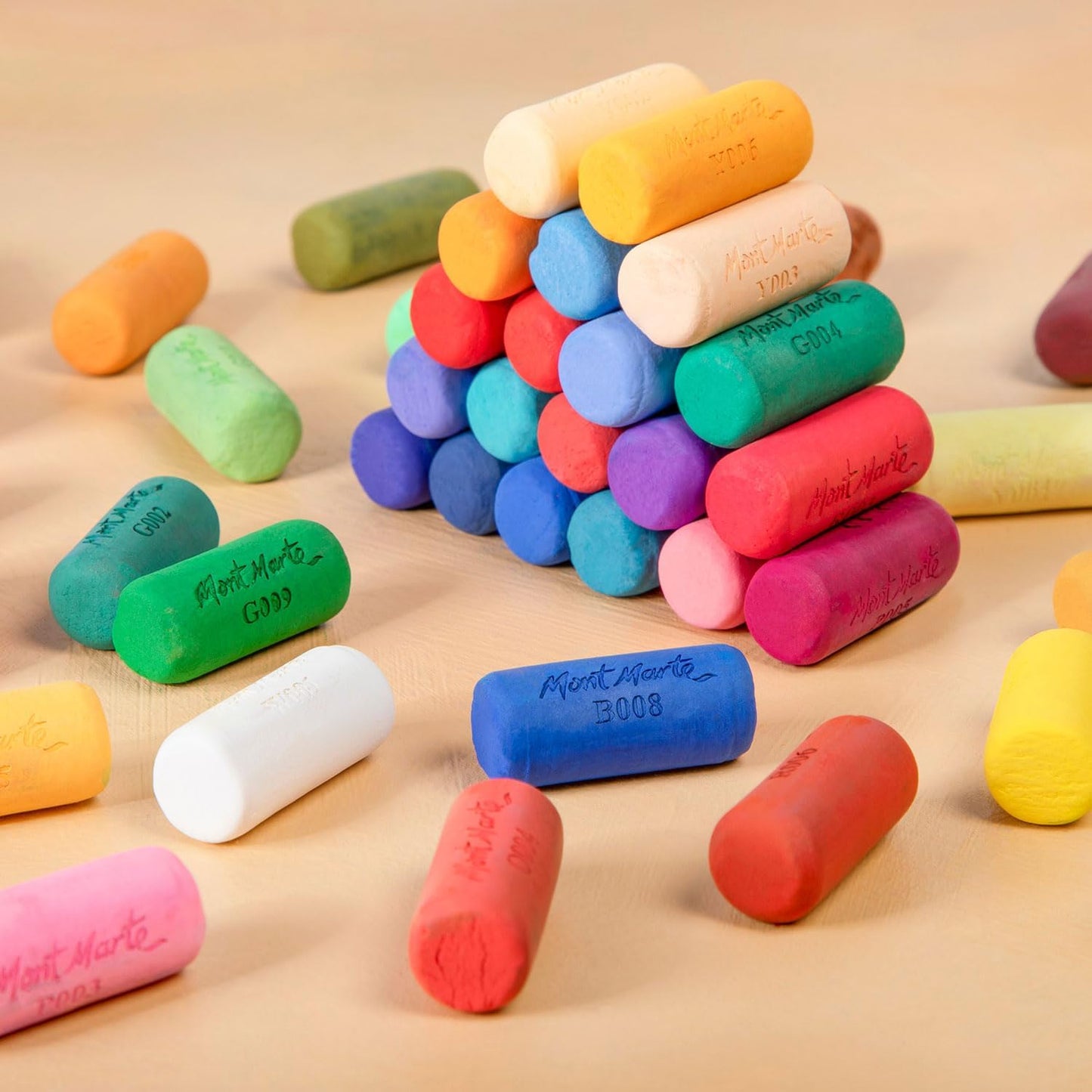 Mont Marte Soft Pastel Half Sticks 48pc, Pastels Art Supplies, Artist Quality Pastels, Extra Soft and Smooth Texture, Ideal for Professional Level Artwork