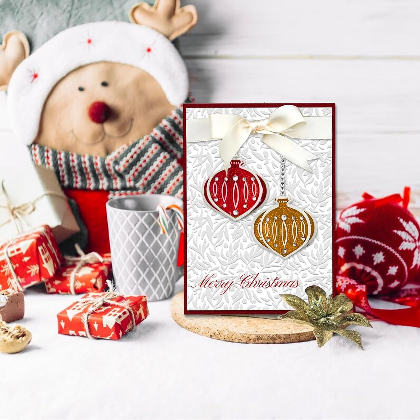 Glodecart Lawn Background Embossing Folder, Plastic Textured Impressions Special Pattern Grassland Leaves Embossing Folder Template for Card Making Scrapbooking Paper Craft Album Stamps DIY Décor