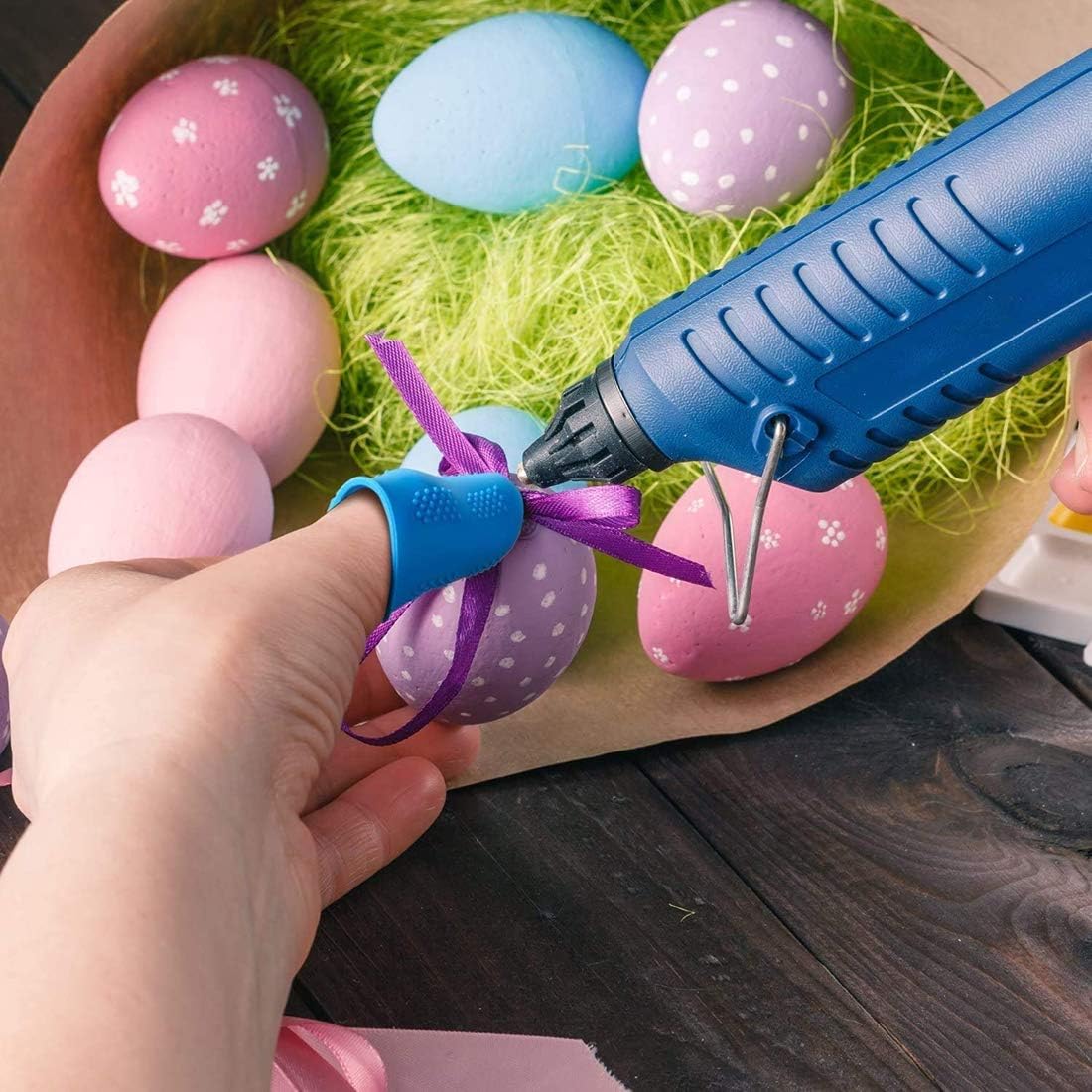 15 Pack Silicone Hot Glue Gun Finger Caps, 5 colors Finger Guard Protectors or Hot Glue Wax Rosin Resin Honey Adhesives Scrapbooking Sewing in 3 Sizes-Red/Blue/Yellow/Orange/Green