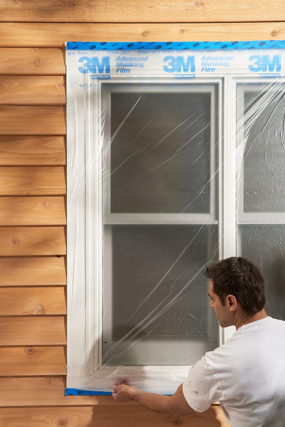 3M Hand Masker Advanced Masking Film, 48 in x 180 ft, Static Cling Keeps Film in Place, Prevents Liquids From Bleeding Through, Flake Resistant, For Indoors & Outdoors Use, 1 Roll (AMF48)