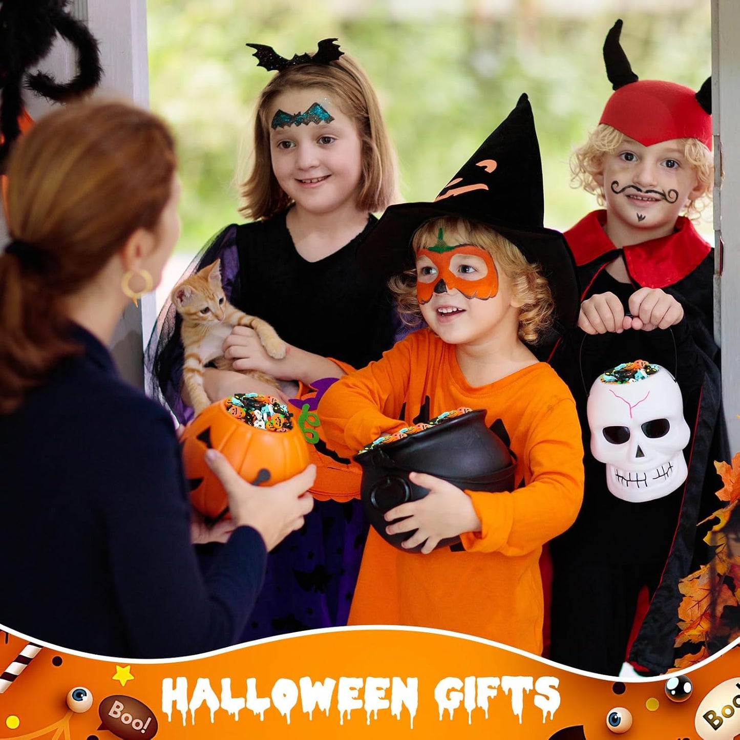 60 Pcs Halloween Mini Erasers for Kids, PLULON Goody Bag Fillers Pumpkin Black Cat Bat Skull Ghost Erasers Bulk Novelty Funny Halloween Classroom Trick or Treat Party Favors Gift