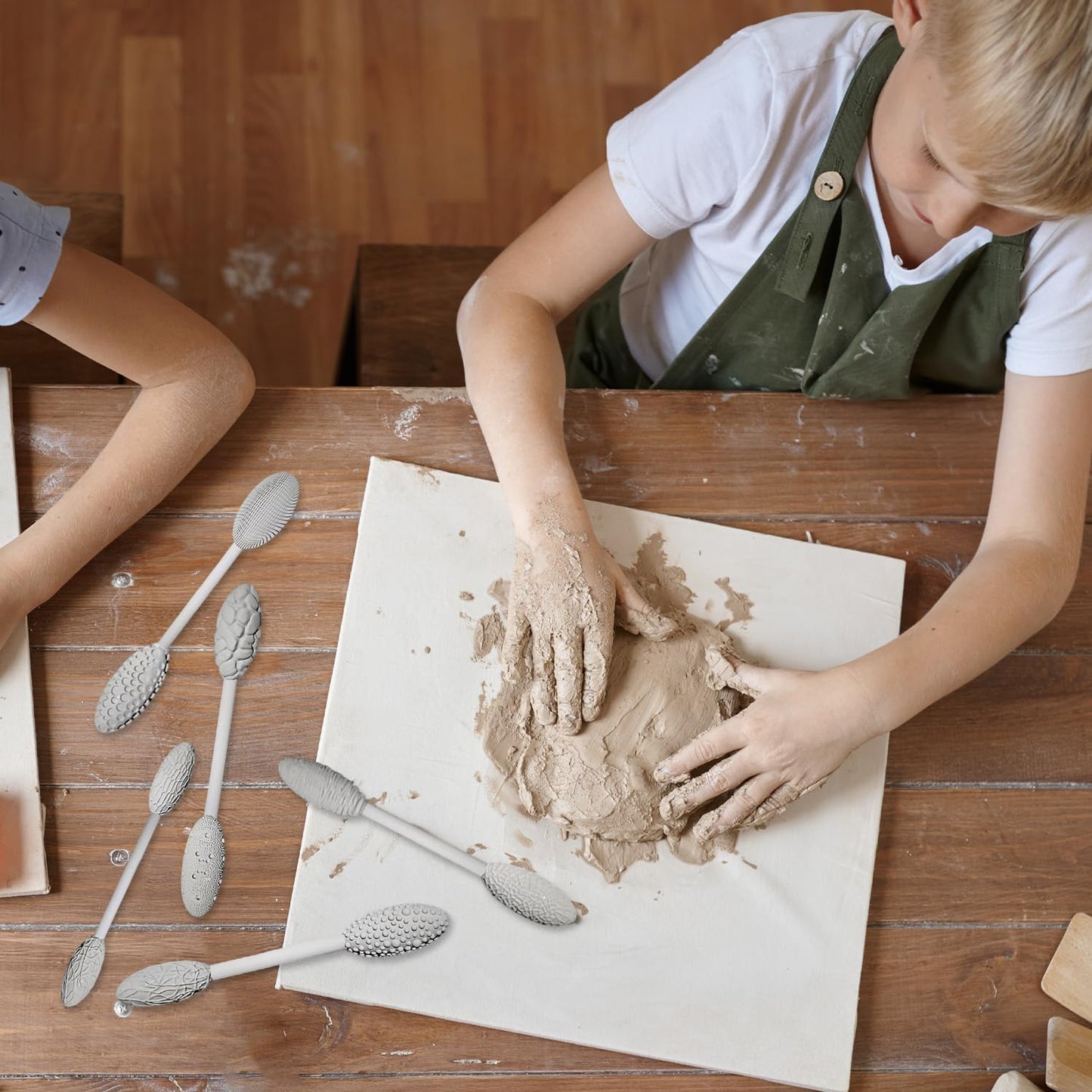 5PCS Double-Ended Clay Sculpting Tools, Polymer Clay Texture Tools Set with Wooden Handle for Pottery, Ceramics, DIY Art Modeling - Professional Sculpting & Detailing Kit