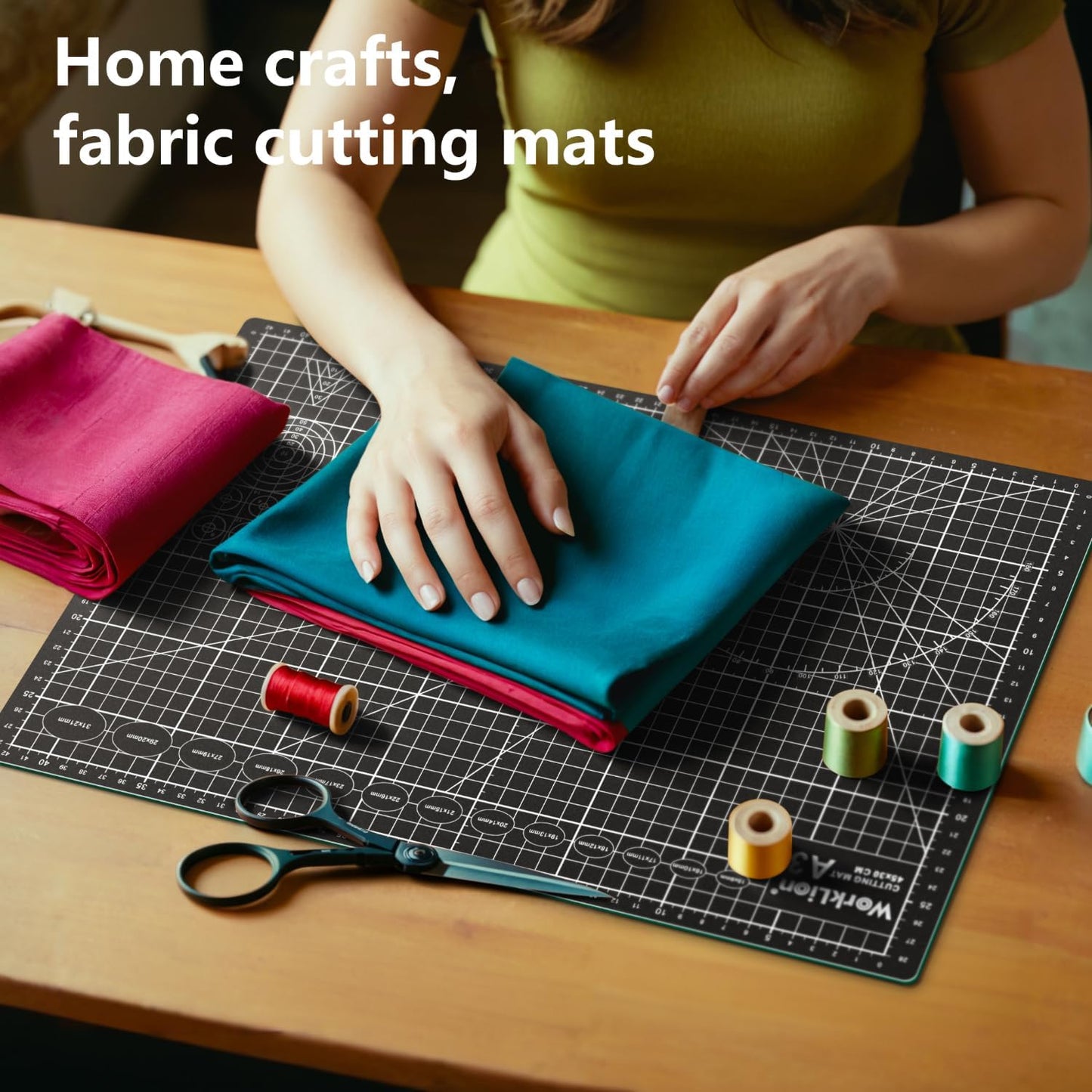 Worklion Self Healing Craft Mat: 18"x12" Rotary Cutting Mat for Sewing,Quilting,Leather,Craft,Fabric,Model,Art,Clay,5-layer 2-sided Cutting Mat, green and black