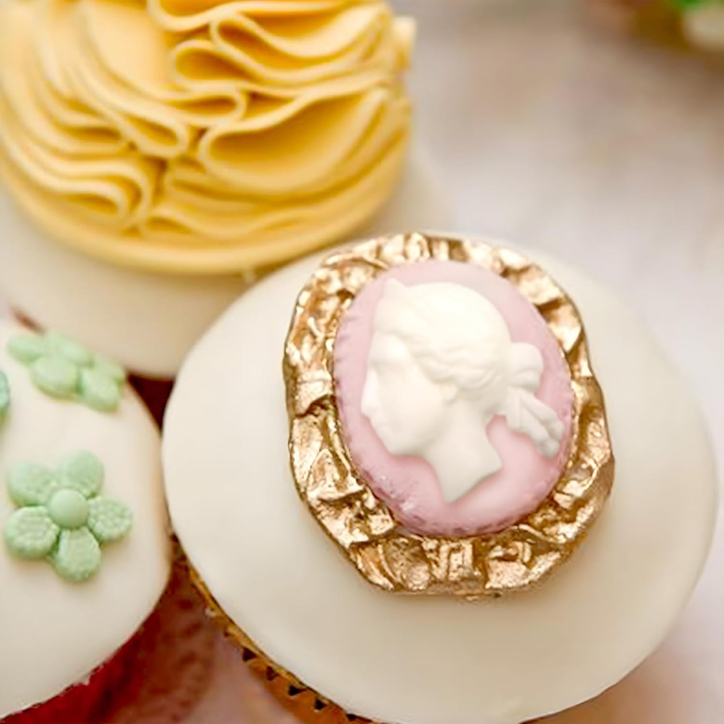 Art Molds for Polyclay Air Dry Clay Plaster Epoxy Resin Fondant Cake Decor Cameo Flourish