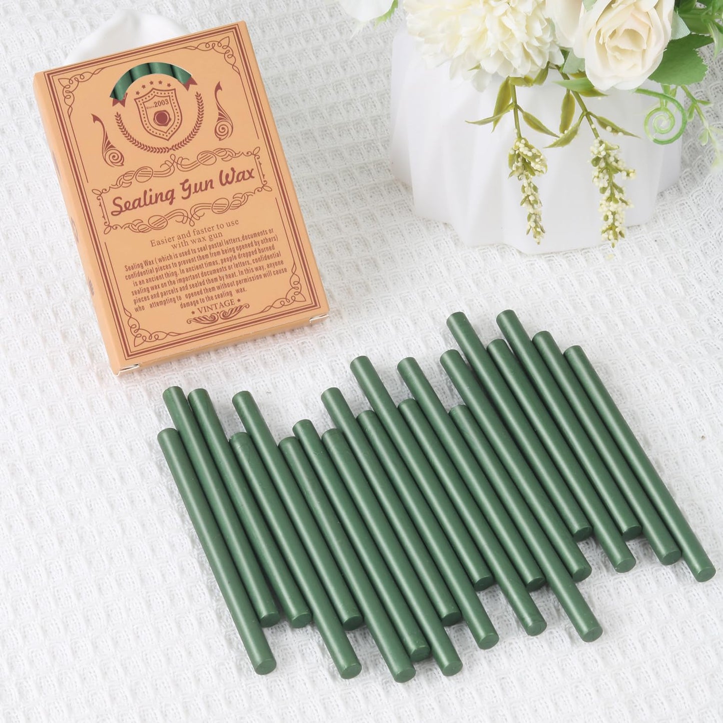 Pine Green Sealing Wax Sticks, WASOHLING 20Pcs Glue Gun Wax Seal Sticks for Wax Seal Stamp, Green Wax Seals for Christmas Wedding Invitation Envelope Letter Seals, Craft Adhesive (Mini Size)