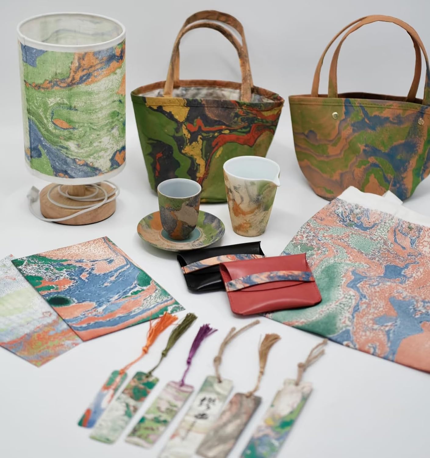 27PCS Water Marbling Painting Kit, Water Paint for Craft, Turkish Marble Pattern Craft Set,Watercolor Art Kit, Perfect for Birthday, Women's Day, Halloween, Christmas, Thanksgiving & New Year Gifts