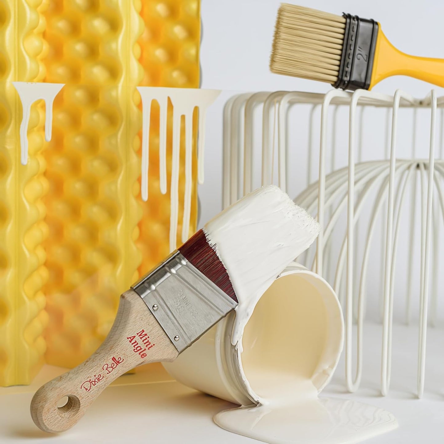 Dixie Belle Paint Company Chalk Finish Furniture Paint - Buttercream (4oz) - Matte Creamy White Chic Chalk Mineral DIY Furniture Paint