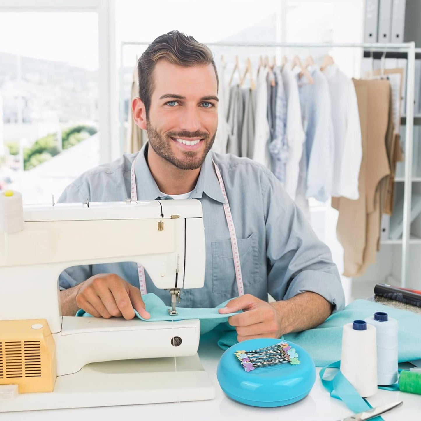 Oukitoymer Magnetic Pin Cushion with 100pcs Butterfly Head Straight Pins, Bobby Pin Holder for Sewing, Magnet Needle Cushion, Paper Clip Collector, Secure Pin Storager, Sewing & Quilting Accessories