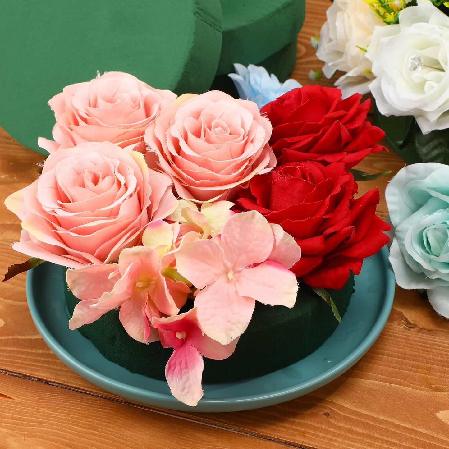 Frienda 6 Pieces Floral Foam Blocks for Artificial Flowers,Thanksgiving Christmas Party Supplies, Dry & Wet Floral Foam Round Kit for Flower Arrangement Wedding Decoration(6.5 x 1.57 Inch)