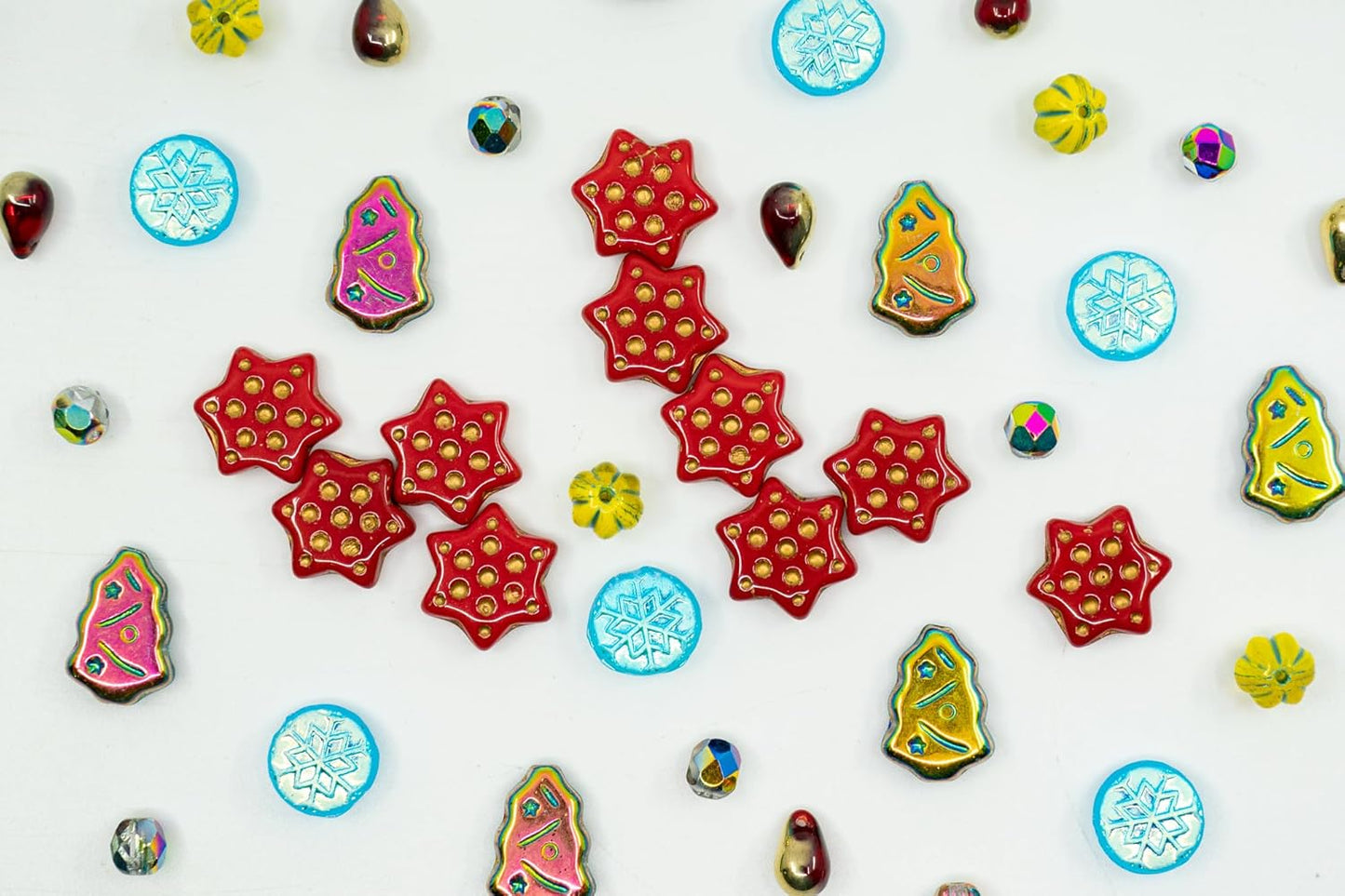 2.1oz (60g) of Christmas Czech Glass Bead Mix 2024 with Trees, Melons, Snowflakes and Faceted Beads, Dark Green Yellow Xmas