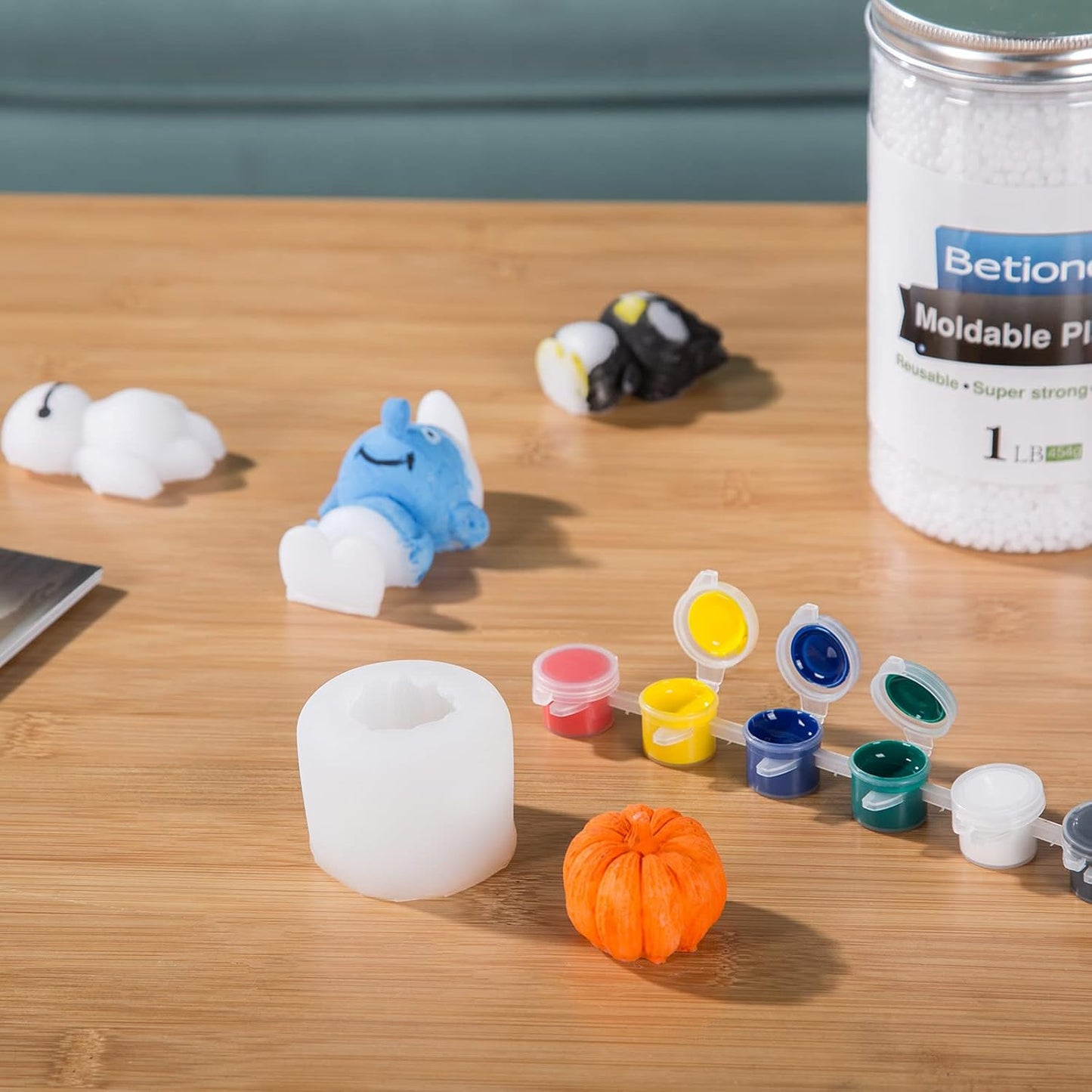 Betionol Moldable Plastic Clay, 1Lb/16oz White Modeling Clay Thermoplastic Beads for DIY Modeling Making Creative Activity, Good Creating Teaching Kits for Adults or Kids