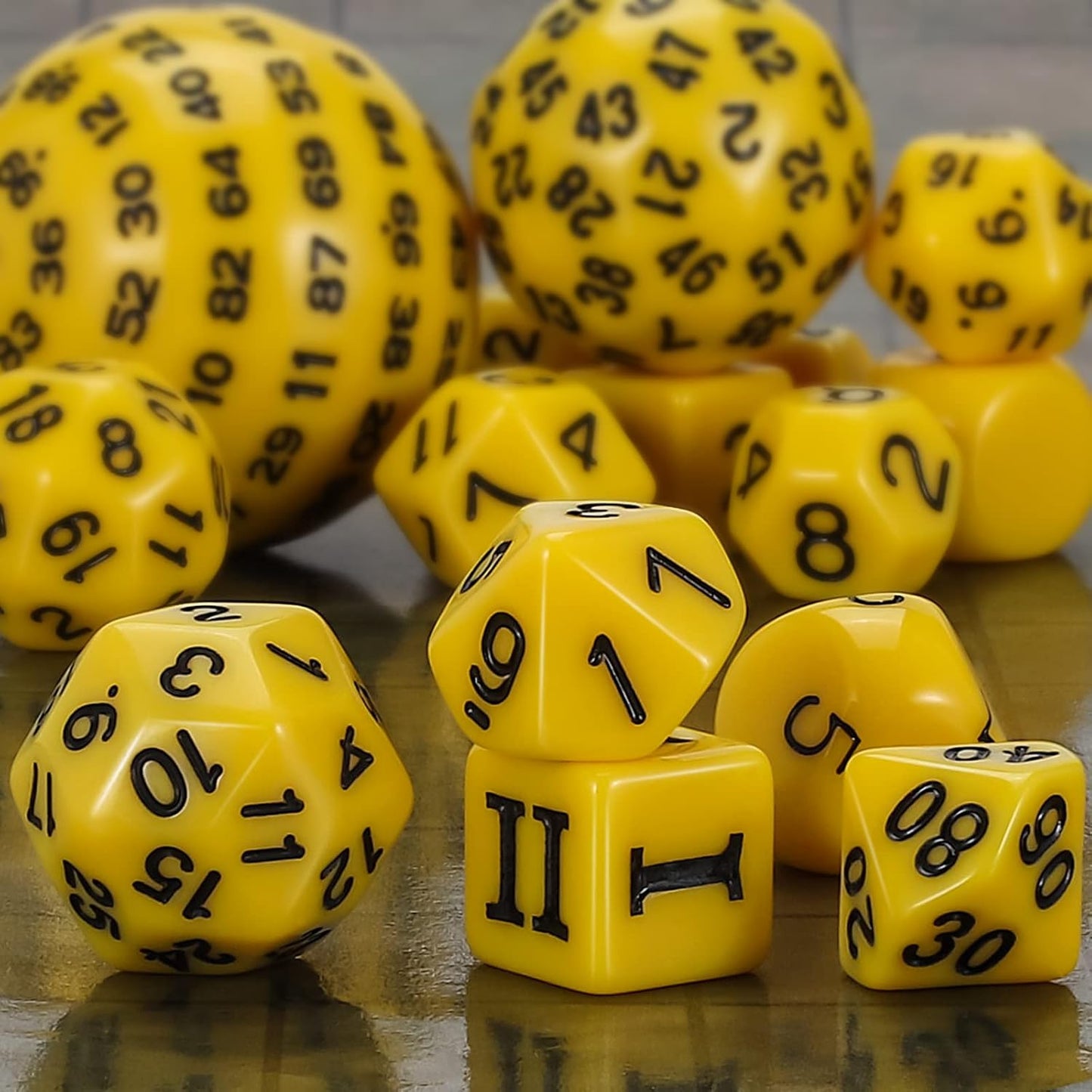 CiaraQ DND Polyhedral Dice Set (15pcs) D4-D100 Game Dice with Dice Bag for Dungeons and Dragons Role Playing Table Games (Yellow & Black)