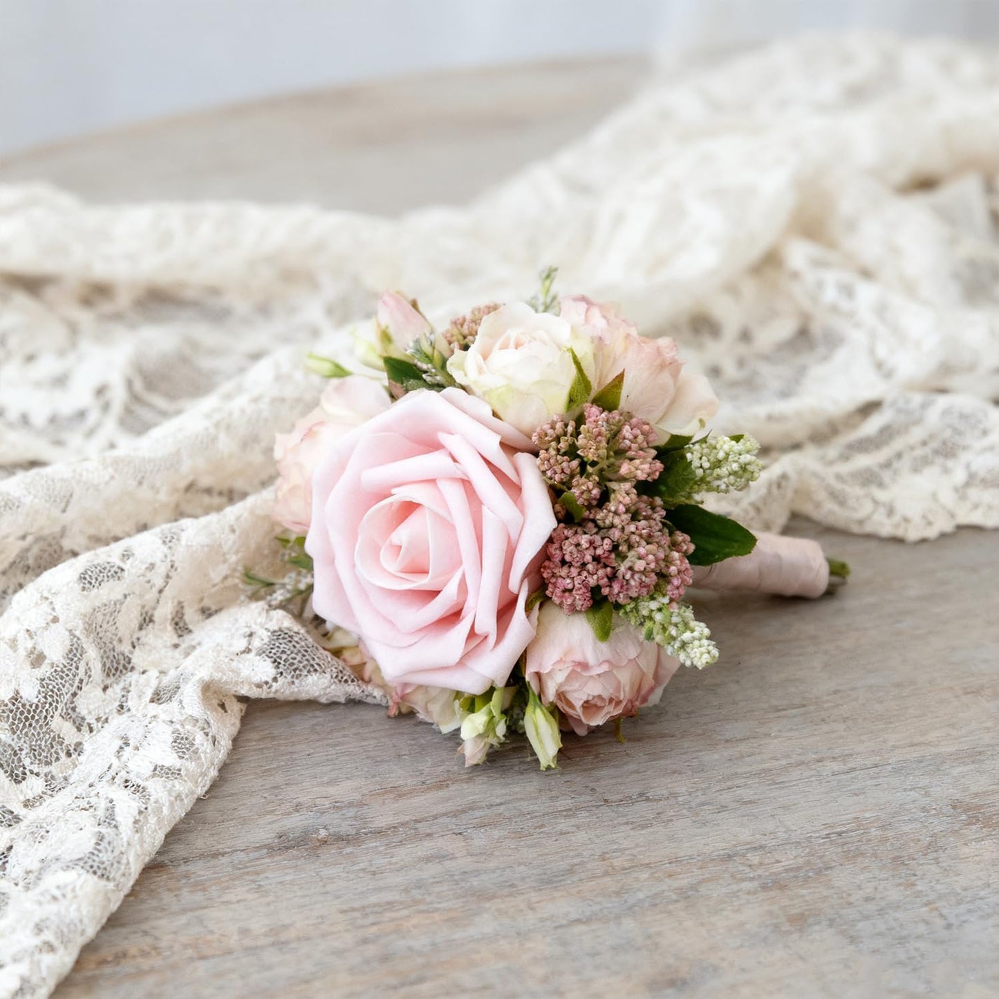 Artificial Flowers Foam Fake Roses 25pcs Light Pink Roses with Stems for Home Decor DIY Wedding Bouquets Party Bridal Shower Centerpieces Faux Flower Arrangements Tables Decorations