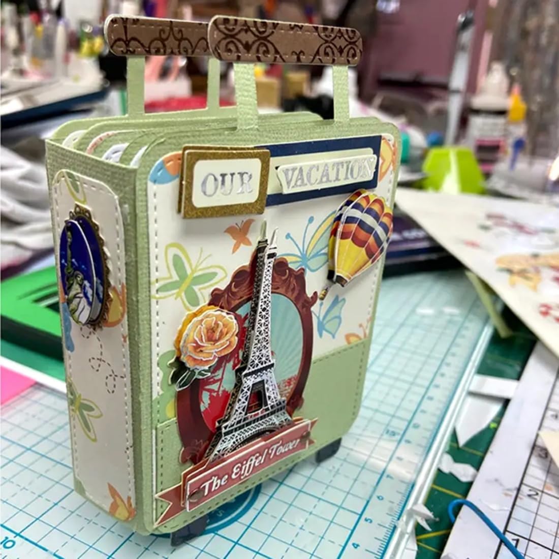 Cutting Dies Metal Stencils Scrapbooking Tools DIY Embossing Template for Paper Card Making Album Arts Crafts Supplies (Travel Suitcase-12.5x16.6cm)