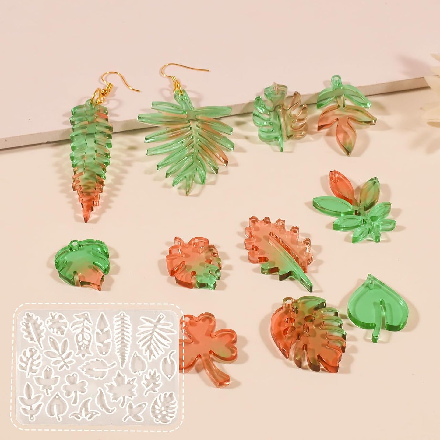 3 Pack Leaf/Flower/Tulip Pendant Earring Nacklace Resin Mold - Resin Casting Silicone Molds for Home Decor & Candle Making Wave Spiral Mold