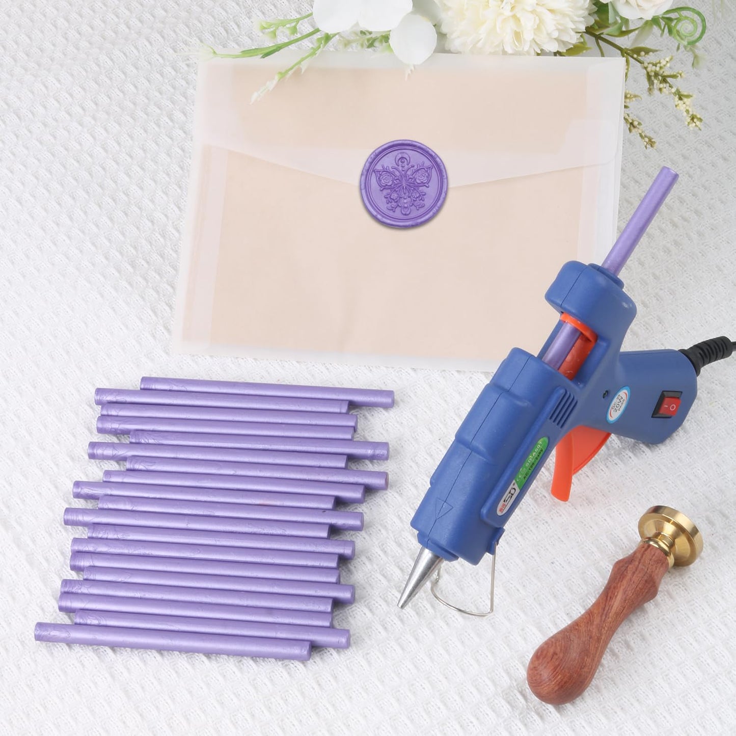 Pearl Purple Sealing Wax Sticks, WASOHLING 20Pcs Glue Gun Wax Seal Sticks for Wax Seal Stamp, Purple Wax Seals for Christmas Wedding Invitation Envelope Letter Seals, Craft Adhesive (Mini Size)