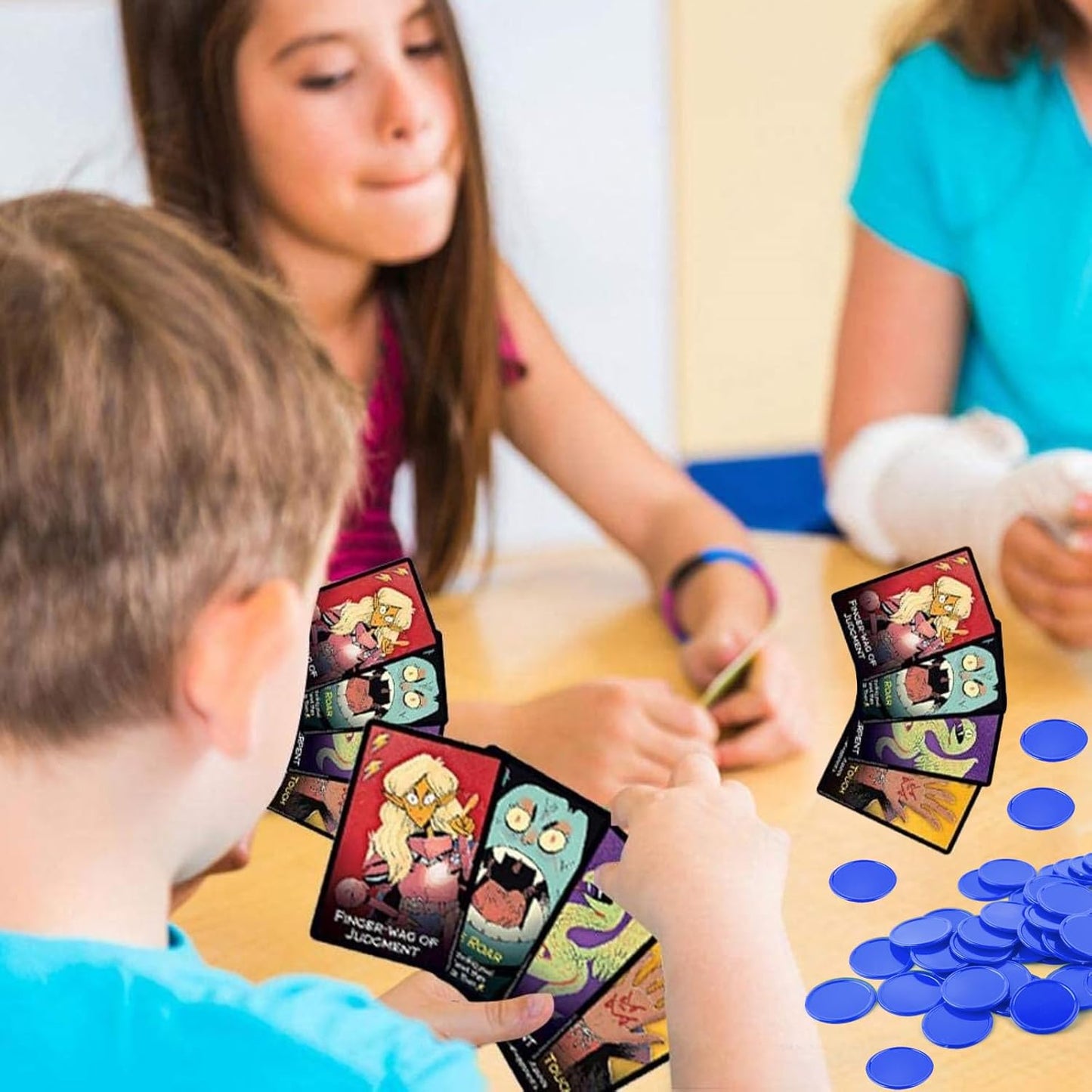 Coopay 1 1/2 Inches Plastic Poker Chips Learning Counters Disks Bingo Chip Counting Discs Markers for Math Practice and Poker Card Game Tokens, Teaching Rewards, 200 Pieces (Blue)