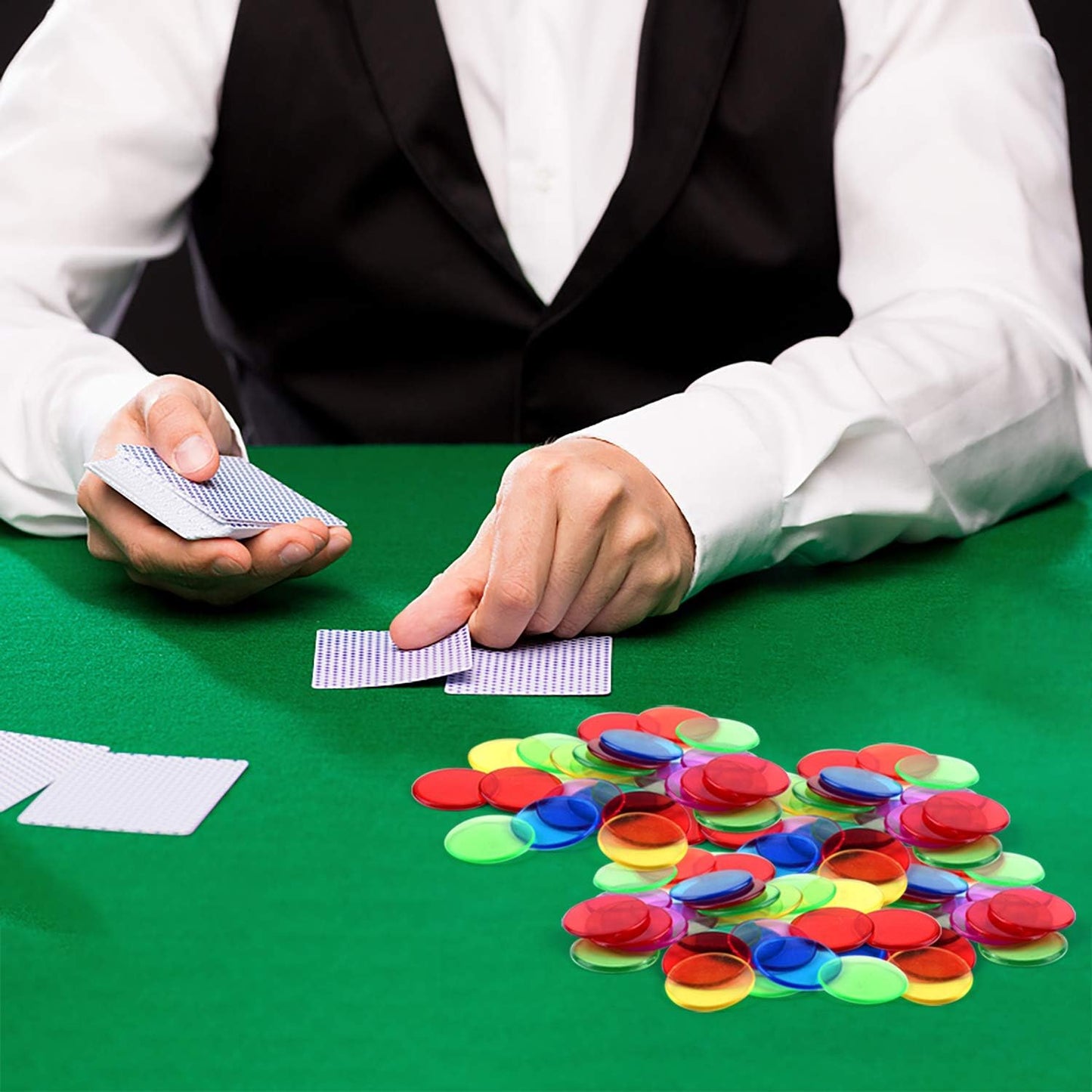 Coopay 300 Pieces Counters Counting Chips Plastic Markers Mixed Transparent Colors for Bingo Chips Game Tokens, Contain White, Blue, Green, Yellow, Red, Purple Colors