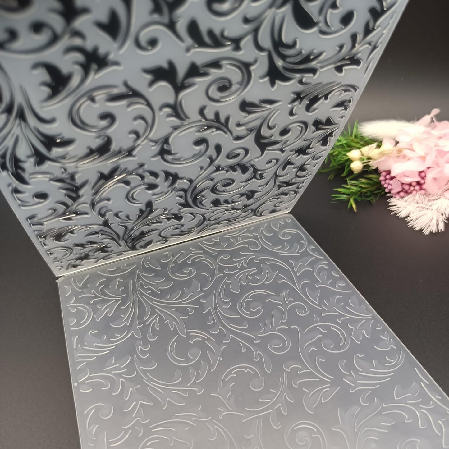 Vine Texture Embossing Templates 5x7inch 3D Plastic Embossing Folders for Card Making DIY Scrapbooking Photo Album Card and Handmade Paper Craft Decor