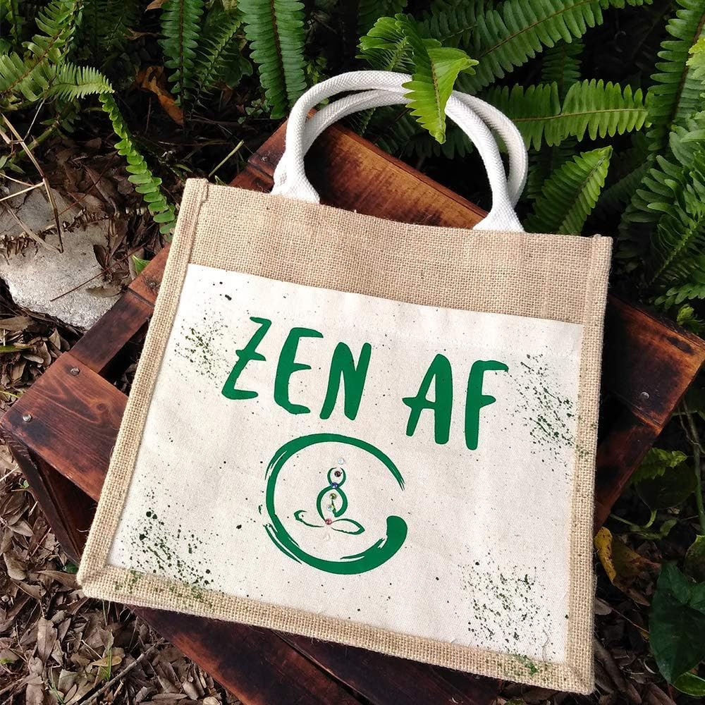 VINYL FROG Heat Transfer Vinyl Roll HTV Vinyl - 12" x5ft Green Iron on Vinyl for T-Shirts, Heat Press Vinyl for DIY Craft Designs (Green)