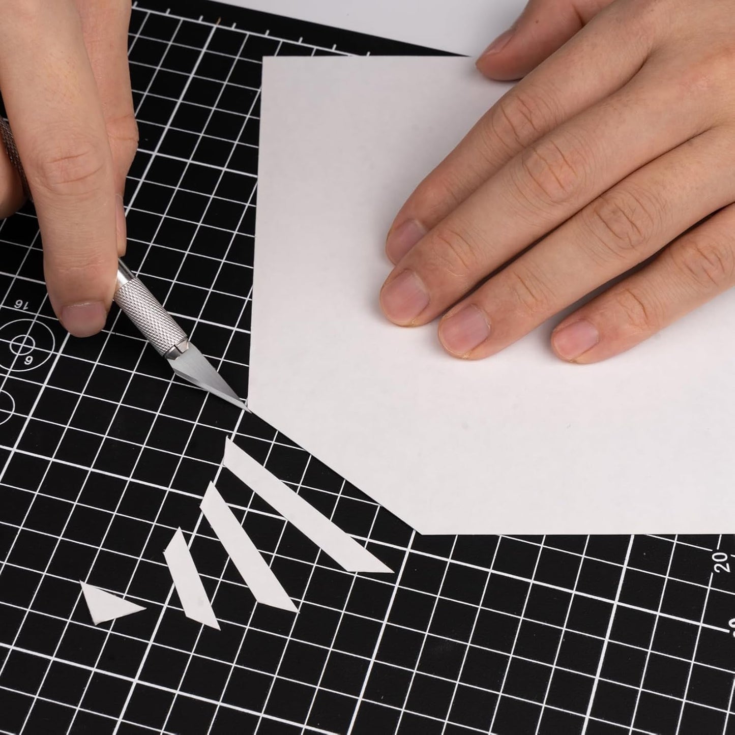 DIYSELF Cutting Mat 8in×6in, Self Healing Cutting Mat, A5 Rotary Cutting Mats for Crafts Sewing Hobby Fabric Project, 5-Ply Craft Cutting Board Double Sided, Craft Mat for Quilting