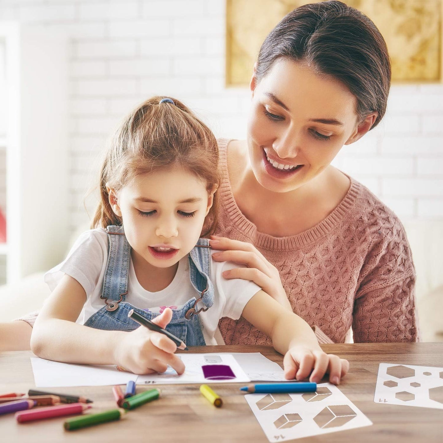 Outus 16 Pieces Kids Drawing Stencils Basic Shape Plastic Drawing Stencil Template Geometry Shape Reusable DIY Painting for Kids Girls Boys Gifts Home Classroom Crafts