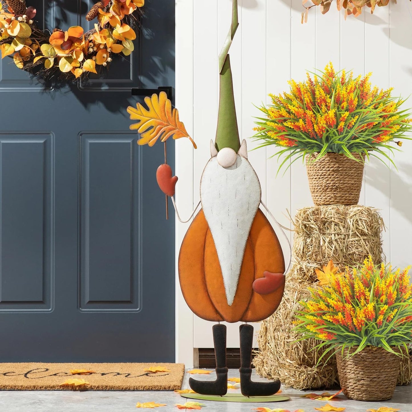 20 Bundles Artificial Plants Outdoor Fake Monkey Grass with Flowers (Orange Red)