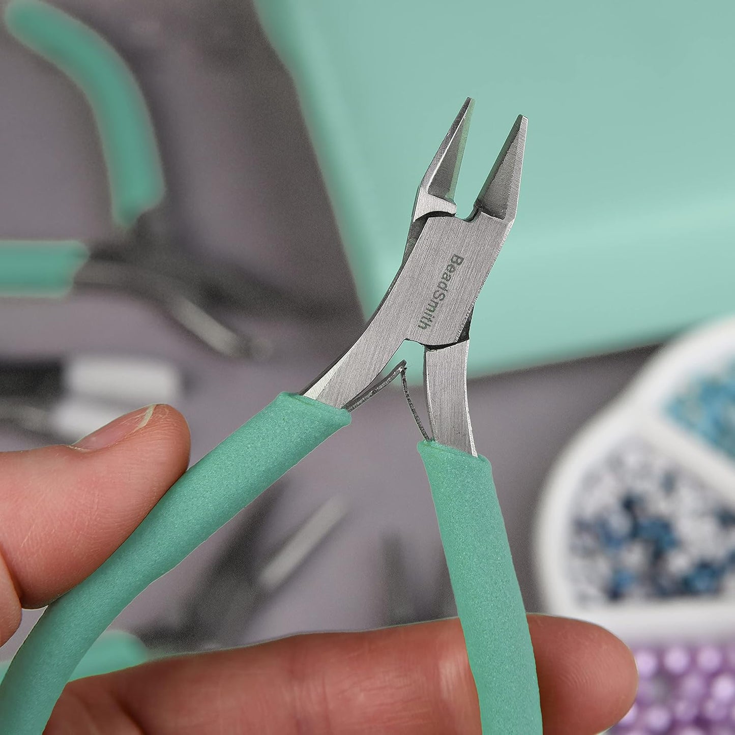 The Beadsmith Fashion Color Pliers – Set of 8 Slimline Color-Coordinated Tools – Matching Clutch in Aqua – Jewelry Making Supply Kit to Create Necklaces, Bracelets, Earrings & More