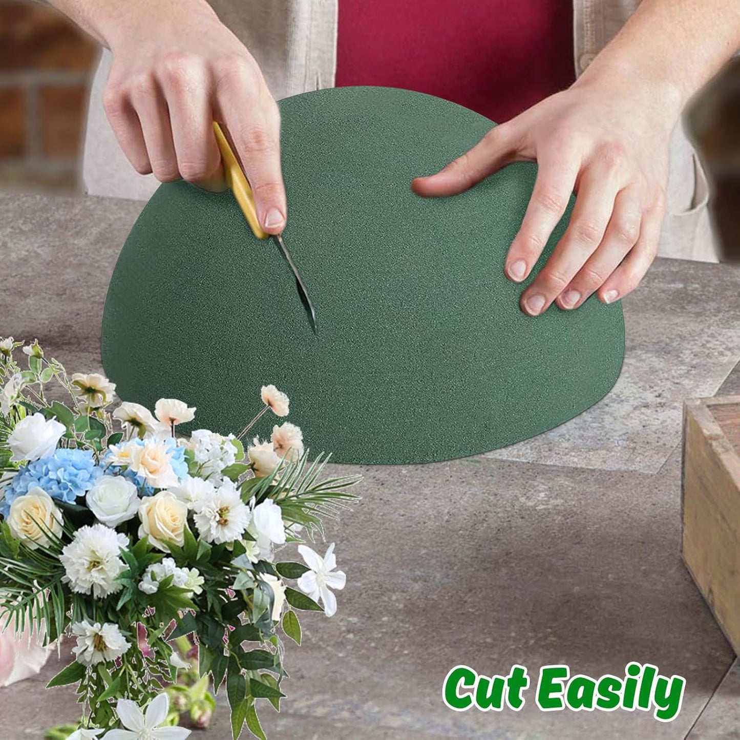 LOKIPA Floral Foam Round, 4 Pack Floral Dry Foam Half Ball Round Flower Foam for Artificial Plant Floral Arrangement and Wedding and Garden Decorations(7.48x3.74inch)