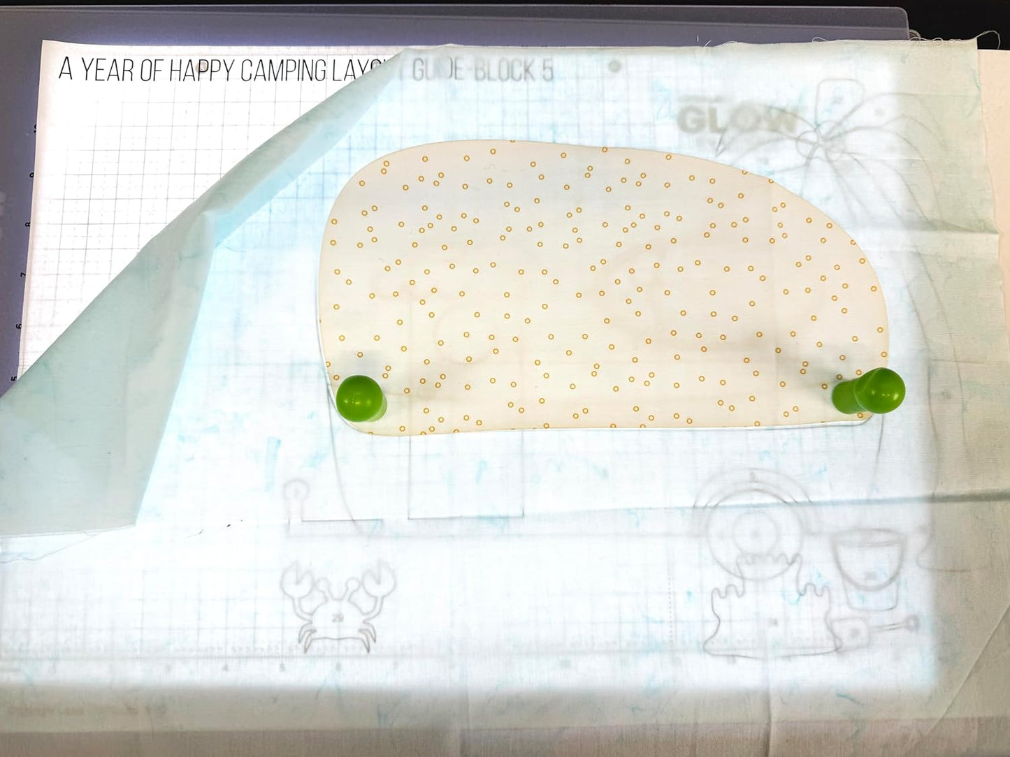 CUTTERPILLAR GLOW CLASSIC LED Light Board, with Translucent, Self-Healing Cutting Mat Light Box Tracing Pad w/Non-Slip Translucent Self-Healing Cutting Mat, 13” x 19" - Perfect for Quilters & Crafters