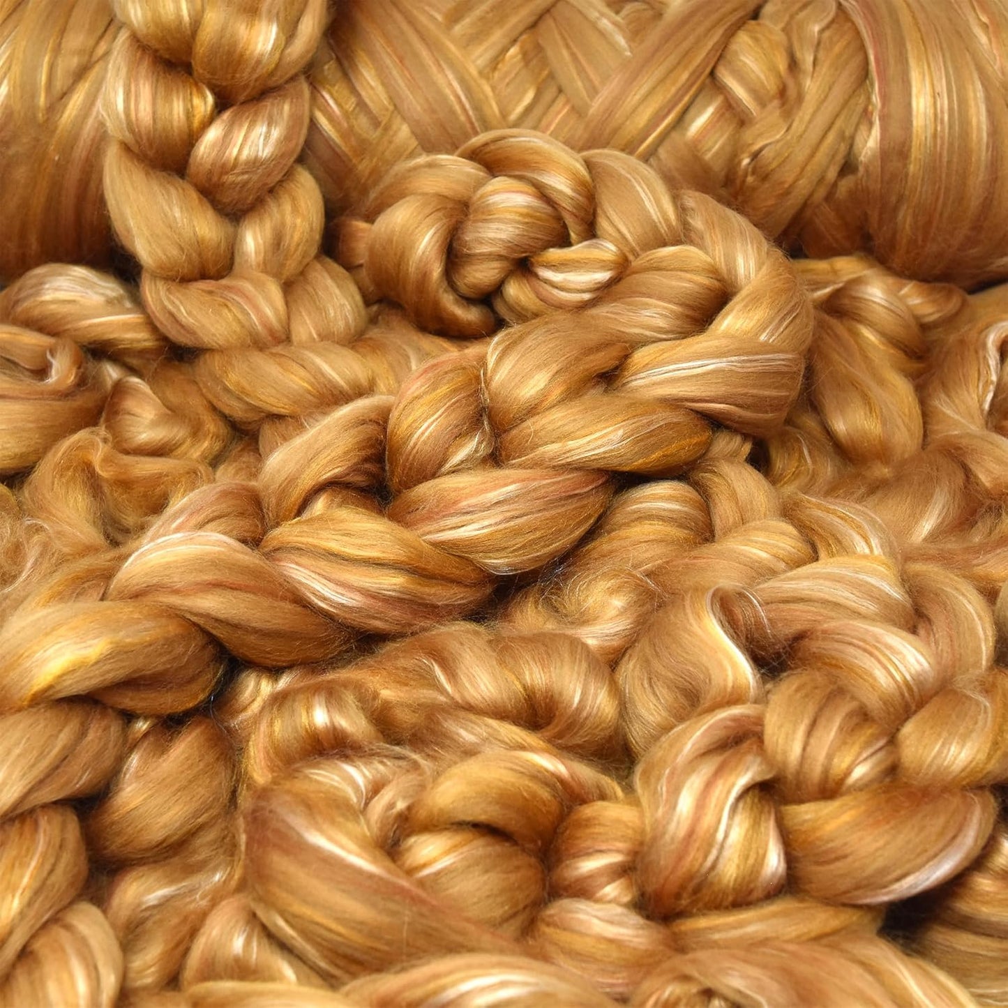 Merino Silk Luxe Tonal Designer Blend. Superfine Merino, Mulberry Silk, Tussah Silk. Top Roving for Spinning or Felting. Toffee Whisper 4oz