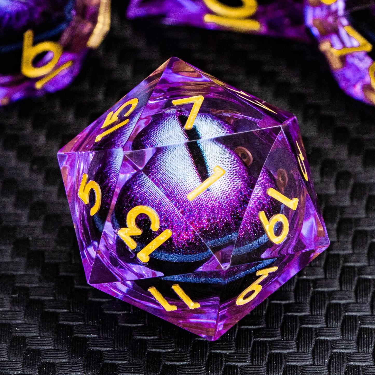 ARUOHHA DND Resin Dice Dragon Eye Dice Liquid Core Purple Sharp Edged Dice Set with Gift Box, Dungeons Polyhedral D and D Dice Set Compatible with D&D Role Playing Game D20 D12 D10 D8 D6