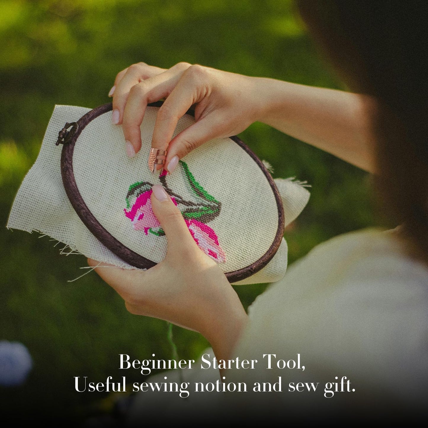 ZESION 4Pcs Sewing Thimbles, Adjustable Metal Thimbles for Hand Sewing Finger Protector, Quilting Craft Accessories for Knitting Needlework DIY Tools, Rose Gold(2 Sizes, S/M)