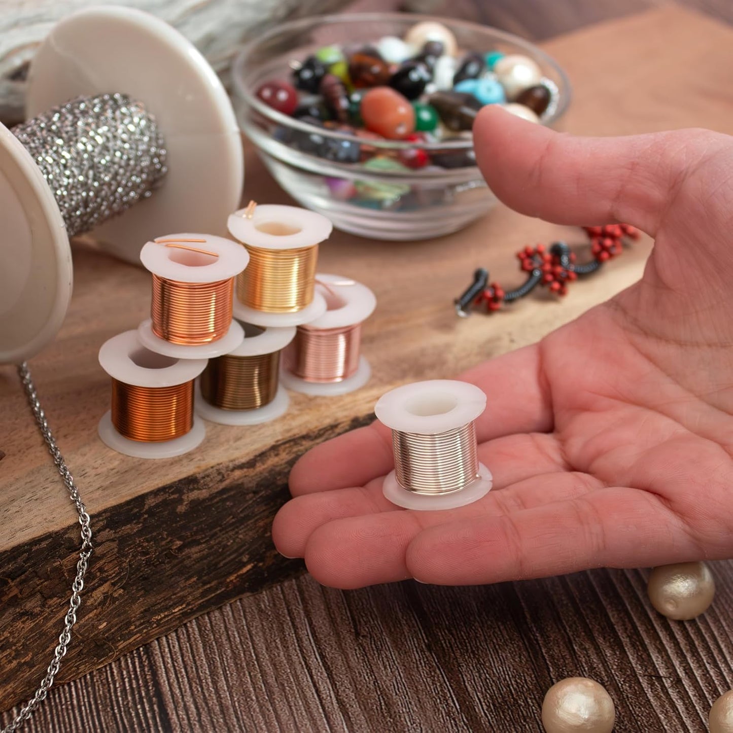 The Beadsmith Craft Wire Assortment - Tarnish-Resistant Copper Wire for Jewelry Making, 6-Pack, 0.75-Inch Mini Spools, 4 Yd Each, 22-Gauge, Assorted Colors, Medium Temper