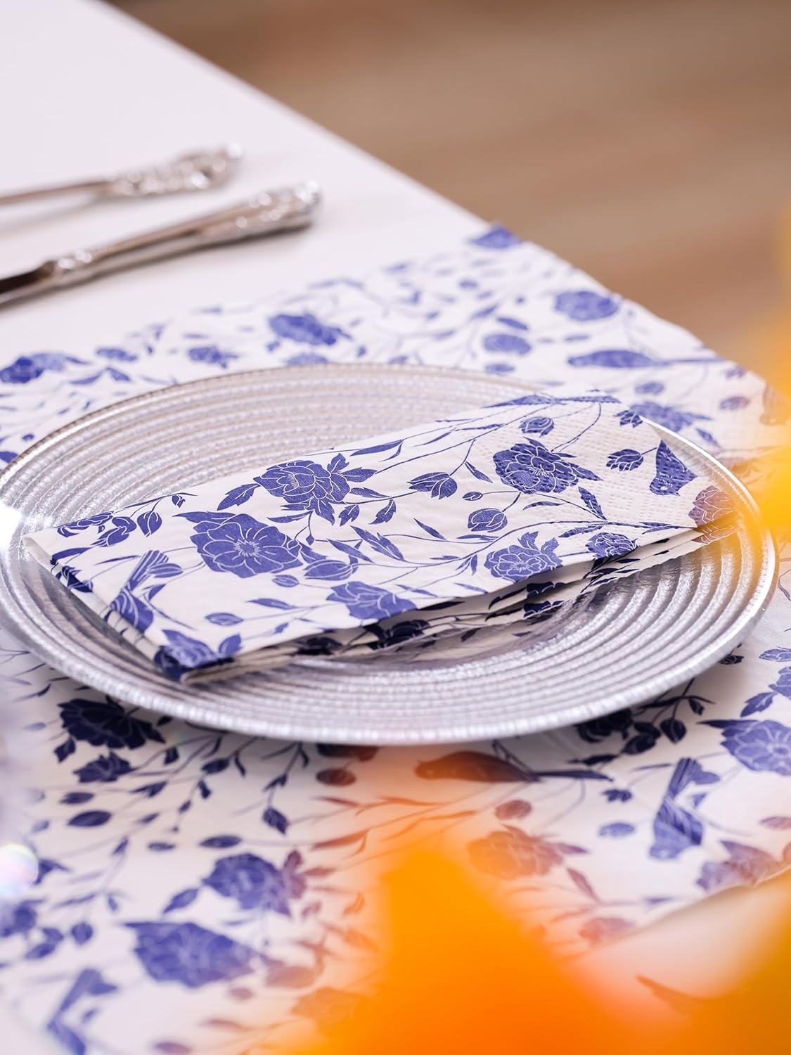 20 Pack Designer Paper Napkins, 3-Ply 6.5x6.5-inches Disposable Decorative Blue and White Porcelain Lunch Cocktail Napkin for Wedding Event/Birthday/Anniversary Party/Baby Shower