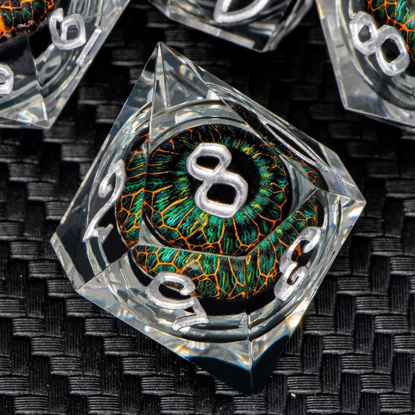 ARUOHHA DND Resin Dice Dragon Eye Dice Liquid Core Red Sharp Edged Dice Set with Gift Box, Polyhedral D and D Dice Set Role Playing Game D20 D12 D10 D8 D6 D4