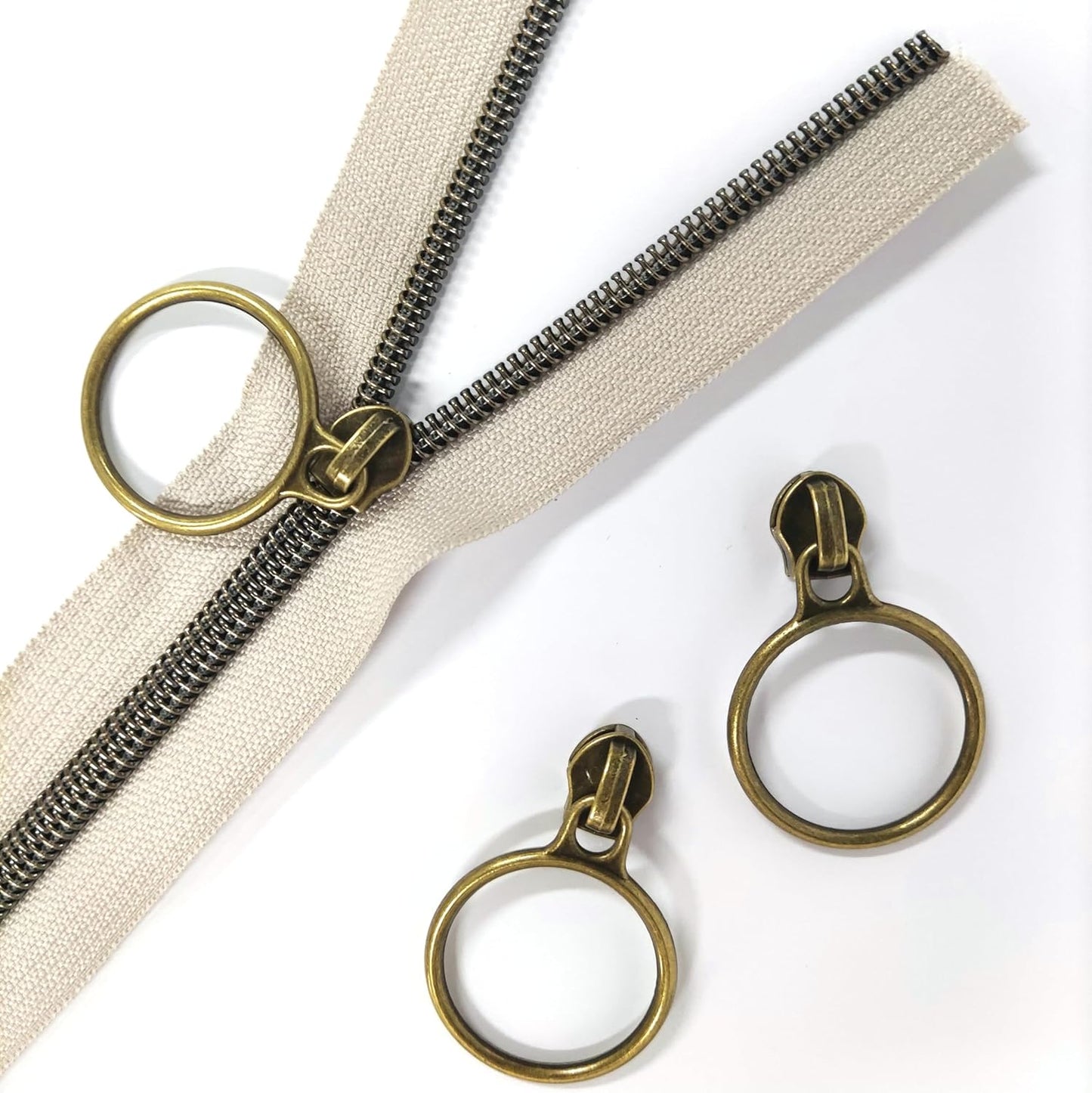 Leekayer #5 Antique Brass Metallic Nylon Coil Zippers by The Yard Bulk 10 Yards Beige Zipper Tape with 25pcs Antique Brass Ring Pull Sliders for DIY Sewing Tailor Craft Bag(Beige)