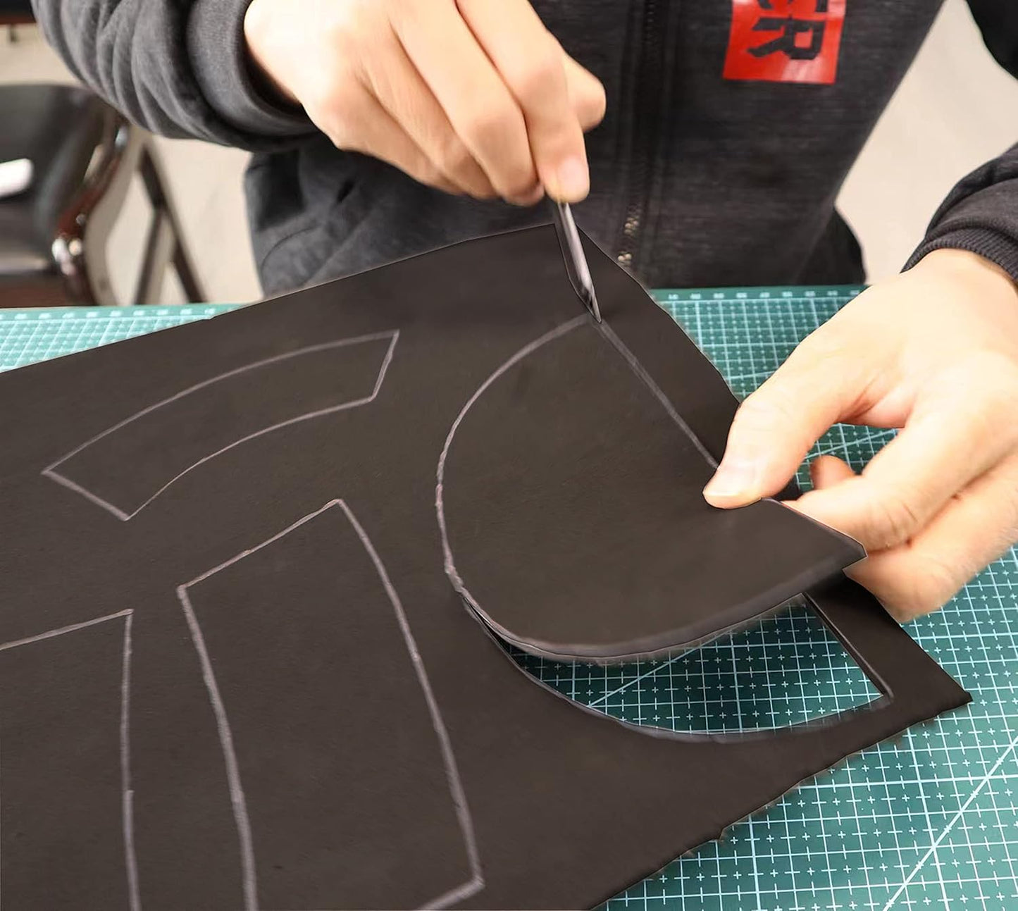 OISAKLD EVA Foam 2mm-10mm 13.7"×39" Craft Foam Sheet 74 kg/m³ Cosplay Foam for Craft Model Cosplay 2mm