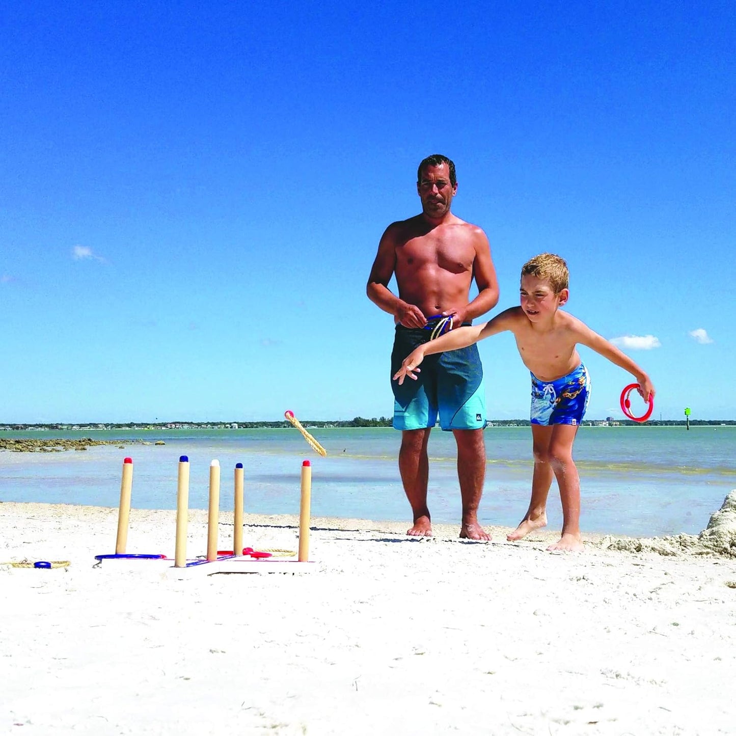 Ring Toss Game for Kids, Fun Ring Tossing Outdoor Game Set Carnival Games Set Indoor & Outdoor Game for Family and Friends with 16 Rings (8 Rope Rings, 8 Plastic Rings)