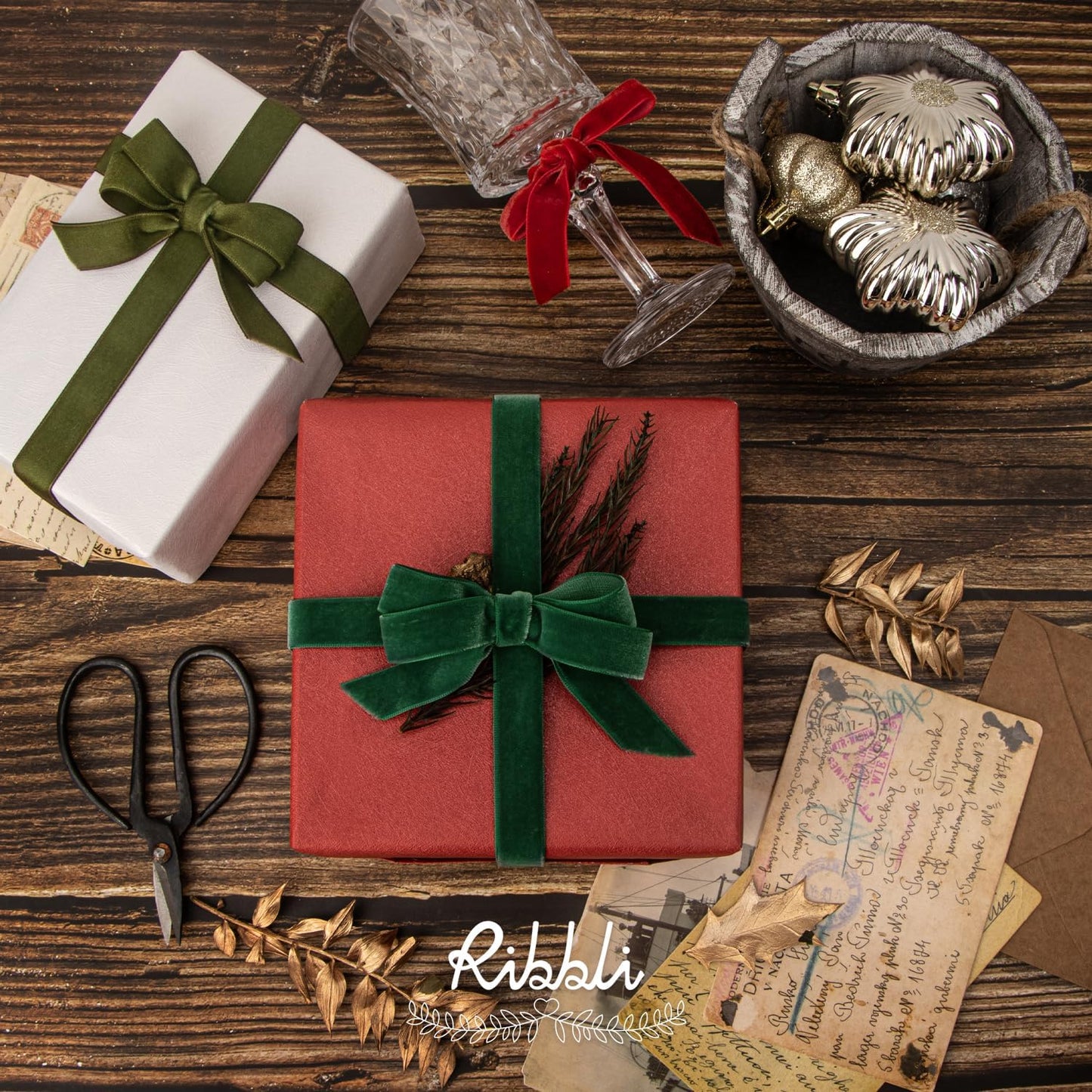 Ribbli Polyester Red Velvet Ribbon,3/8 Inch,10-Yard Spool,Use for Choker,Gift Wrapping,Floral Bouquets, Boutonnieres